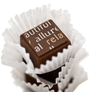 Delysia-Chocolatier-Peanut-Butter-Chocolate-Truffle-2