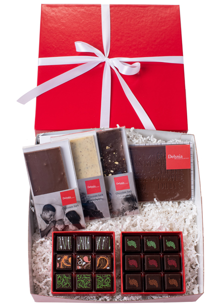 Delysia-Chocolatier-Hostess-Chocolate-Gift-box-Austin-Texas-Shop-website